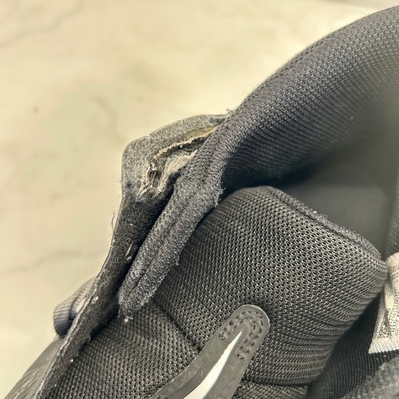 Nike Men's Football Cleats - Size 13 - Alpha Menace 3 Shark - Clean Footbeds! - Picture 8 of 12